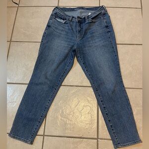 Old Navy Classic Blue Straight Leg Medium Wash Women's Jeans Size 12‎